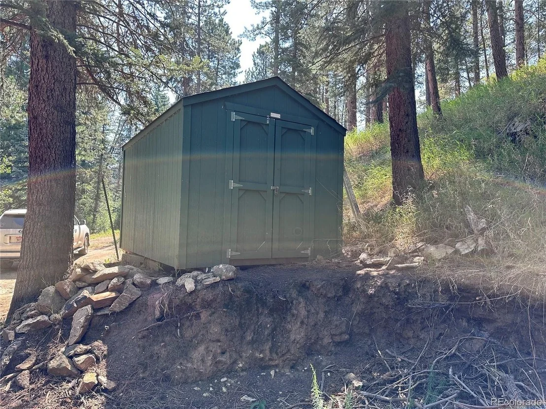 Photo of 6897 High Dr