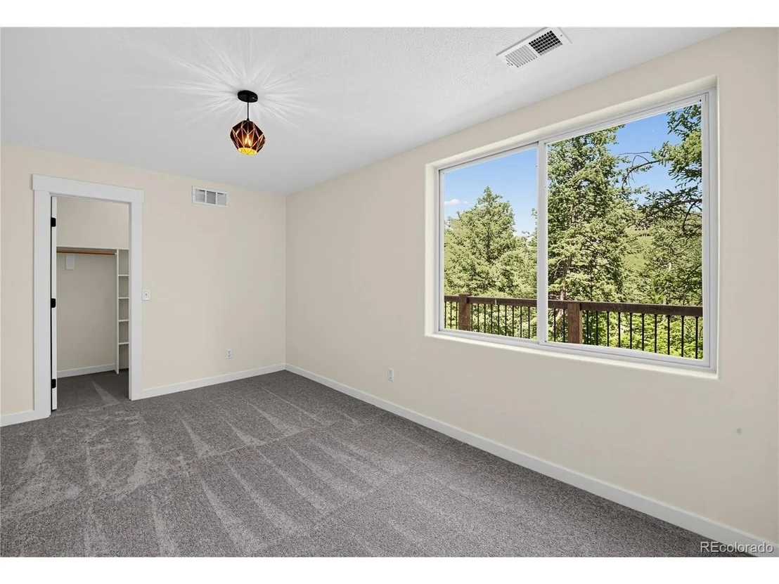 Photo of 100 Elk Valley Way