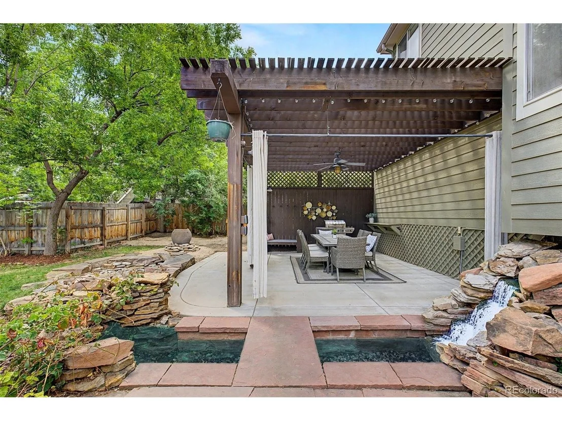 Photo of 1284 Elder Ave
