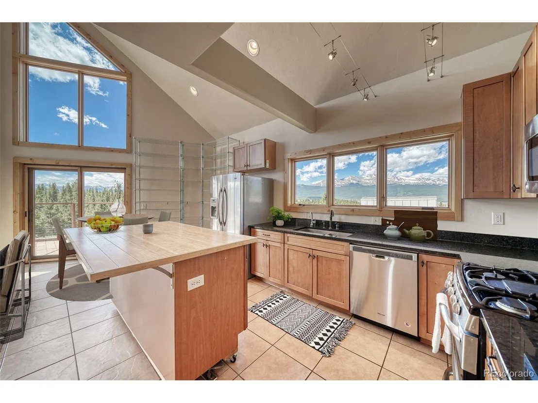 Photo of 768 Loop Rd