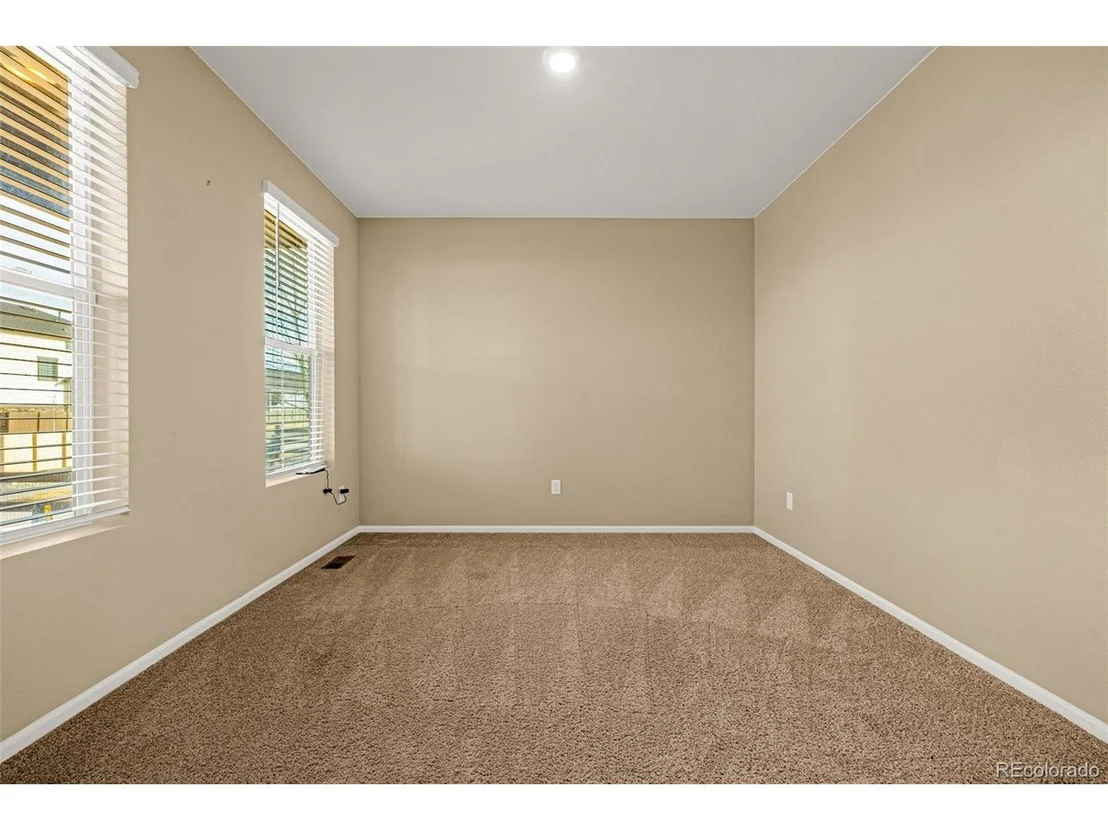 Photo of 91 S Quantock St