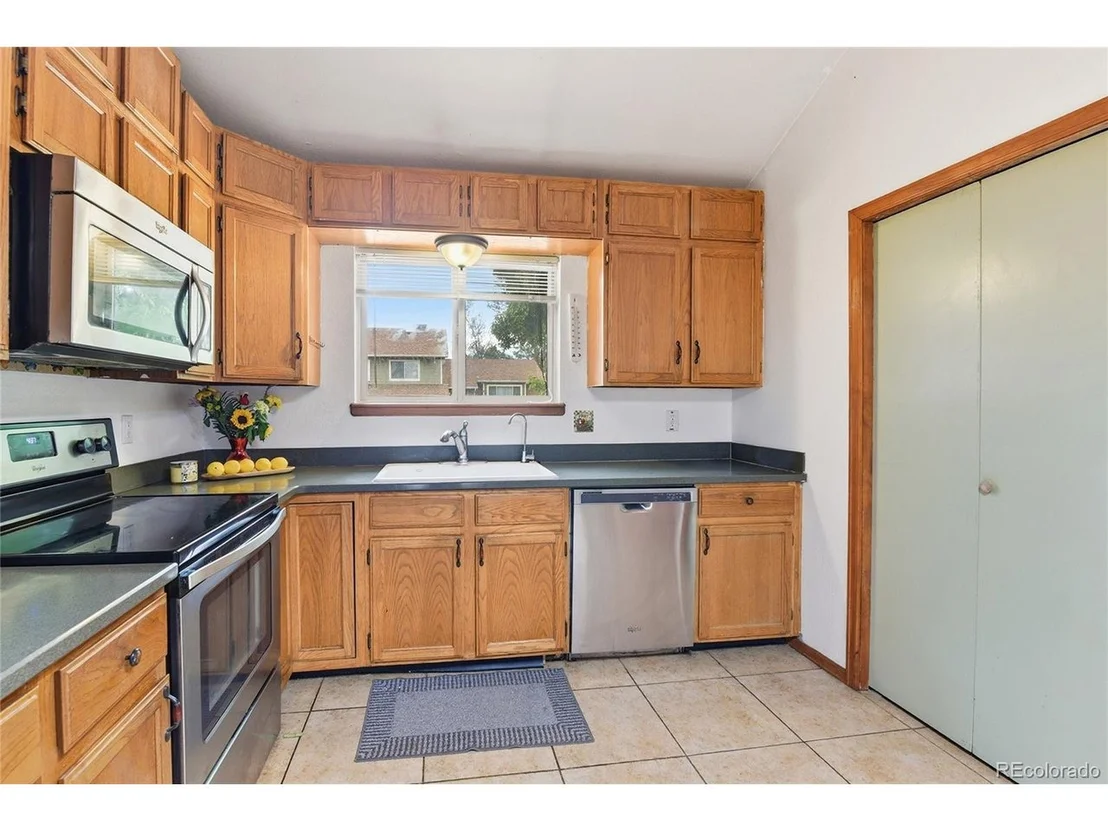 Photo of 450 N 9th Pl