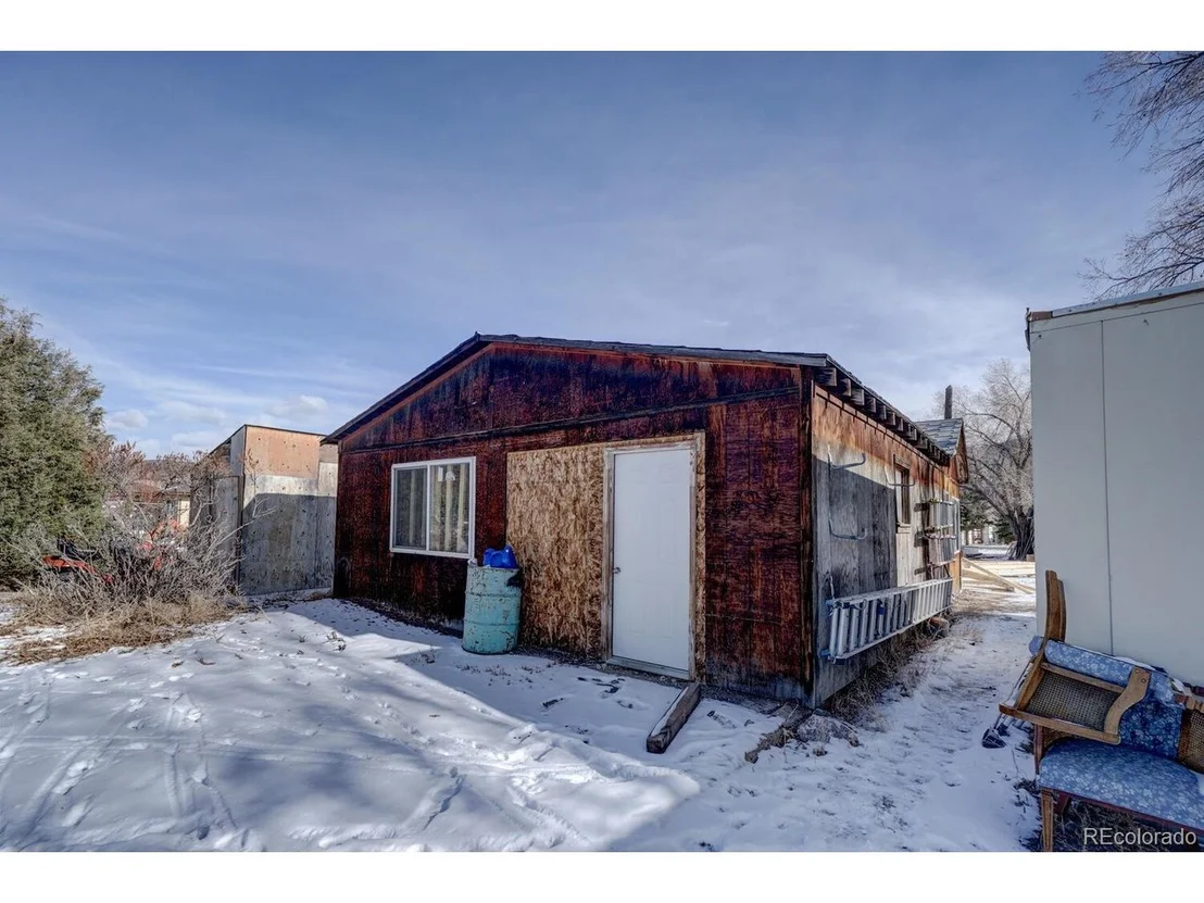 Photo of 77 Illinois Ave