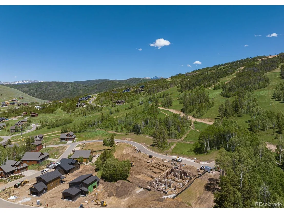 Photo of 820 Expedition Ln