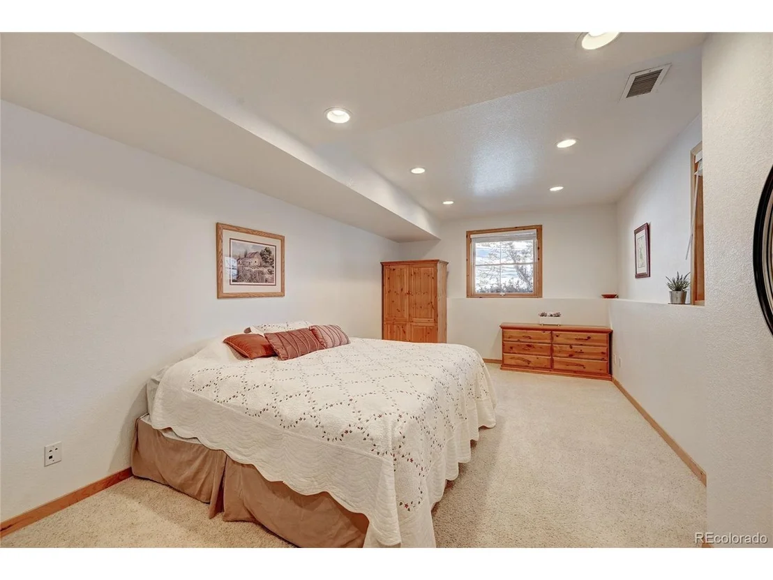 Photo of 11445 Conifer Ridge Dr