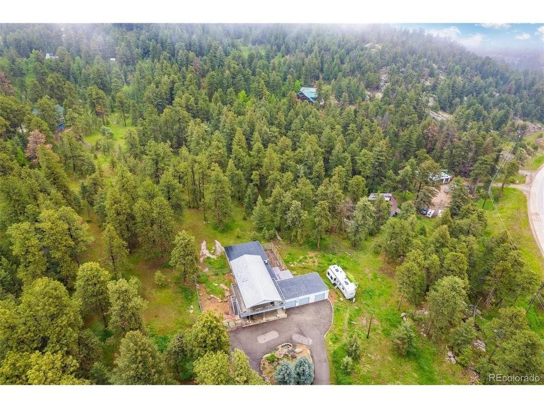 Photo of 9126 Sunrise Ln