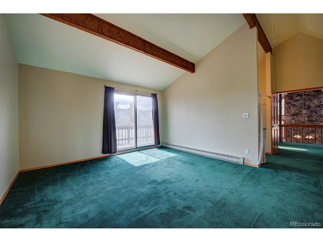 Photo of 1102 Hitchrack Rd