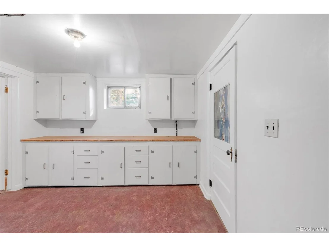 Photo of 1190 5th Ave