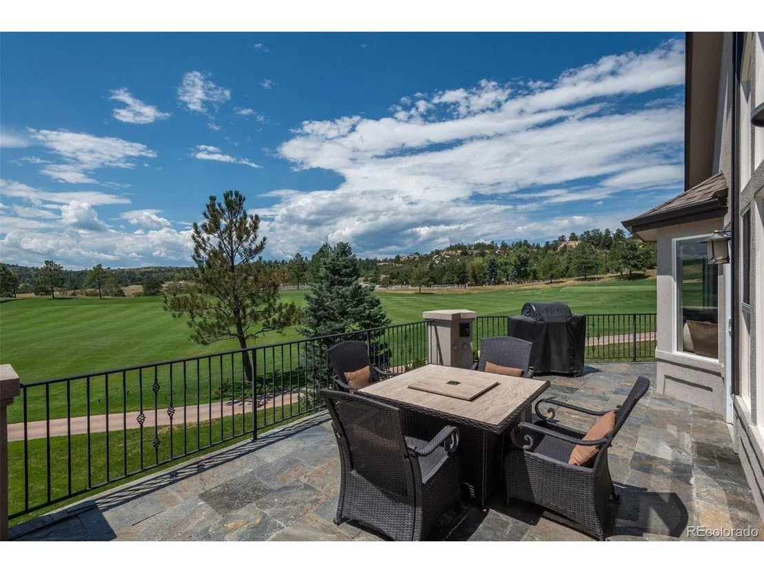 Photo of 1339 Castlepoint Cir