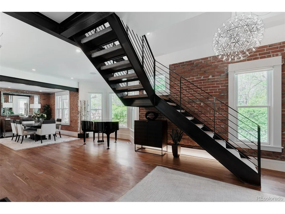 Photo of 504 Marine St