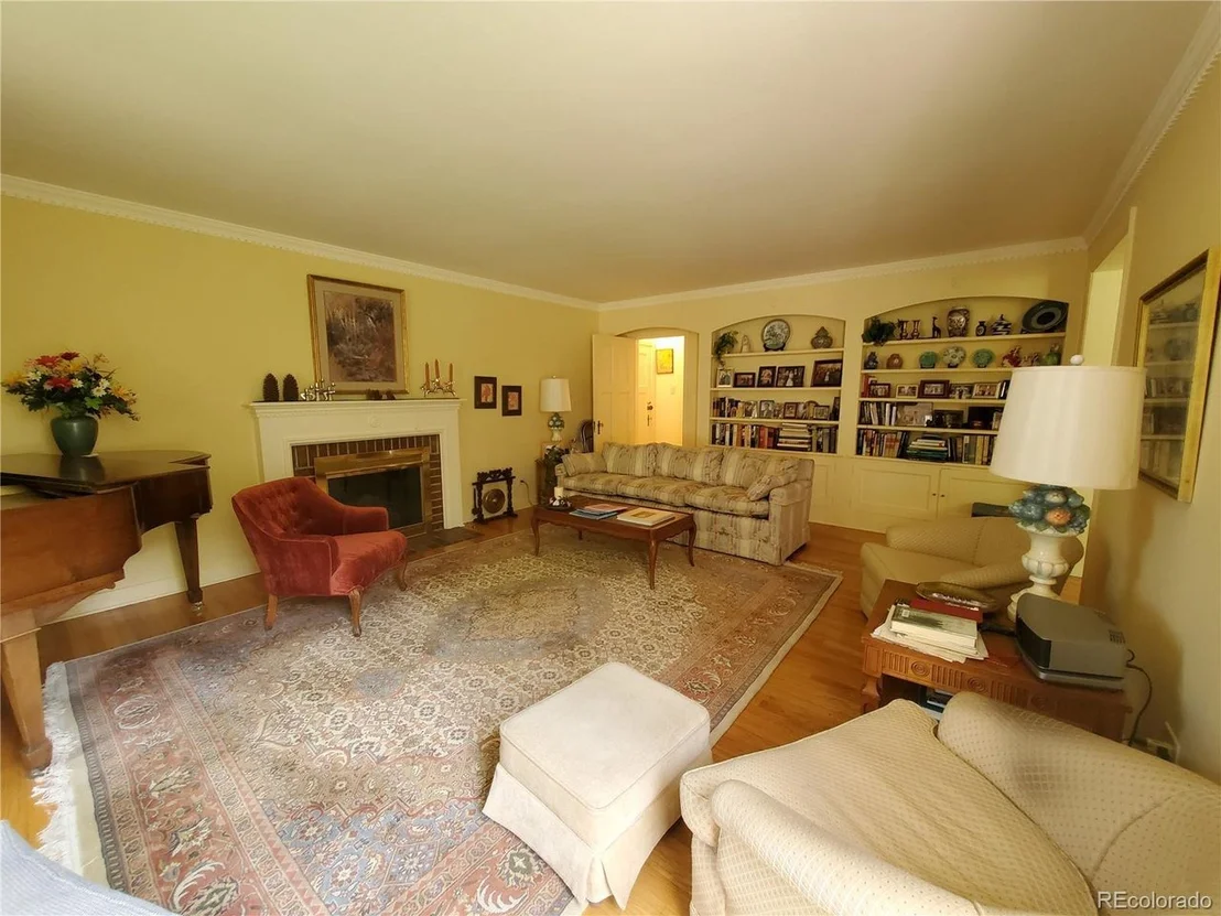 Photo of 356 Dexter St