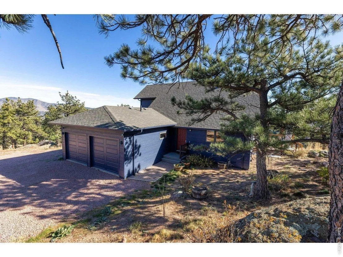 Photo of 1893 Colard Ln