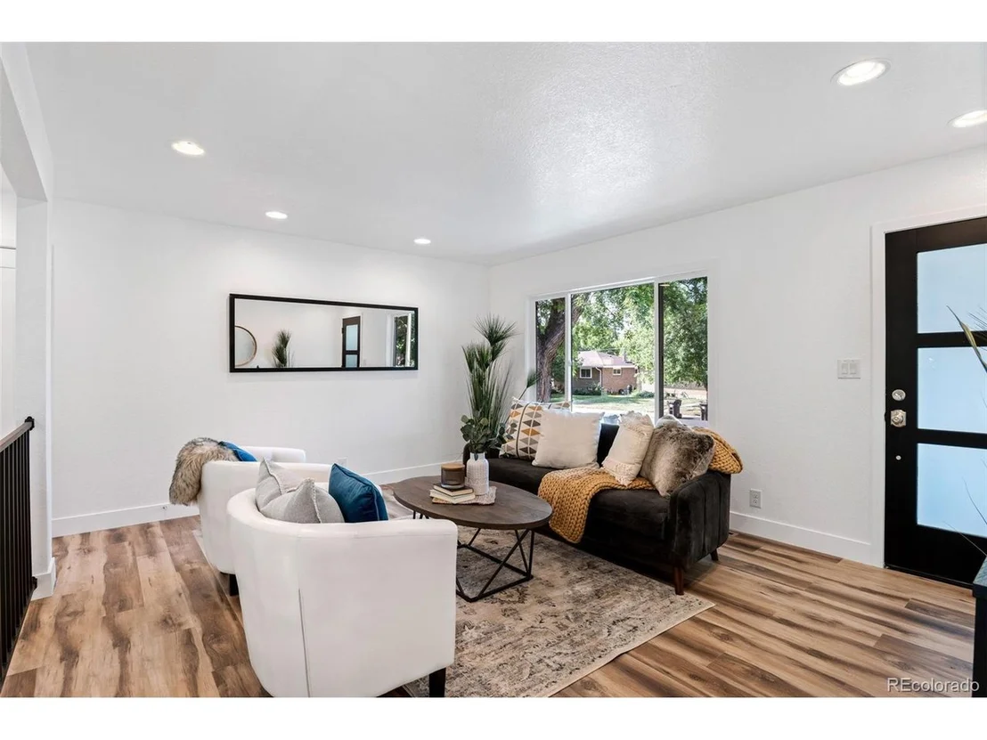 Photo of 2225 Floral Dr