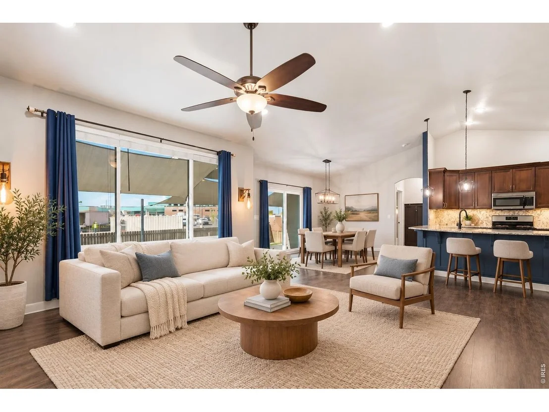 Photo of 347 Linden Oaks Dr