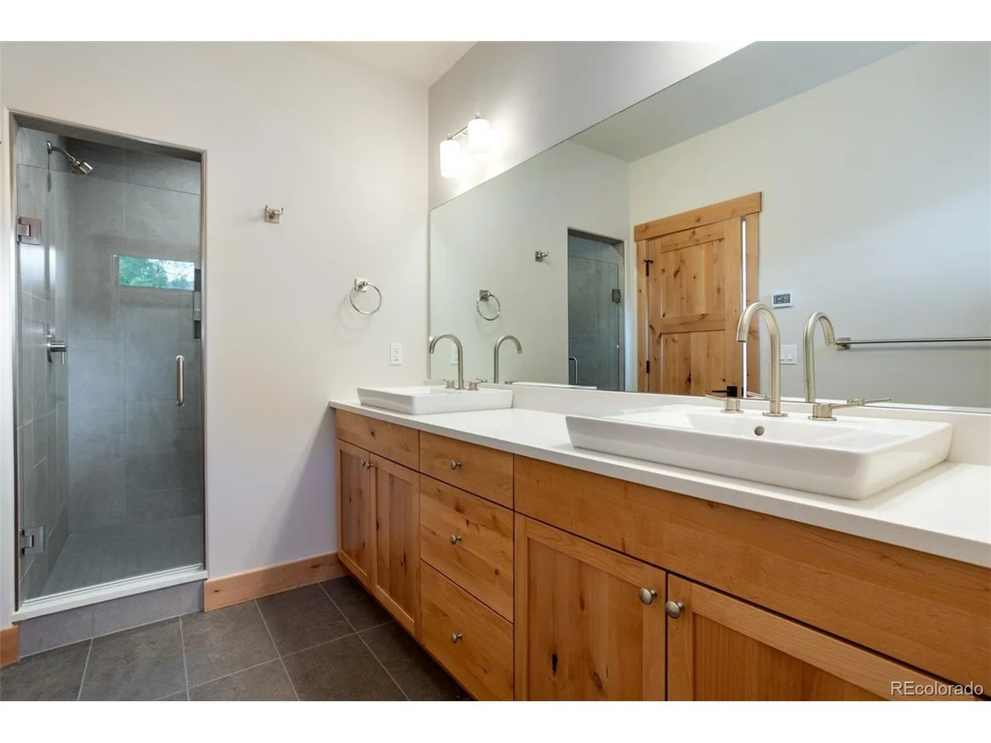 Photo of 182 Vendette Rd