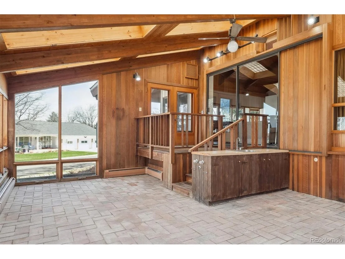 Photo of 8 Morningside Dr
