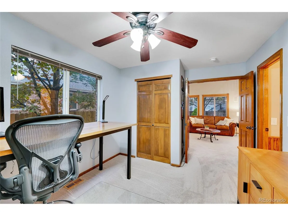 Photo of 1101 Ridgeview Cir