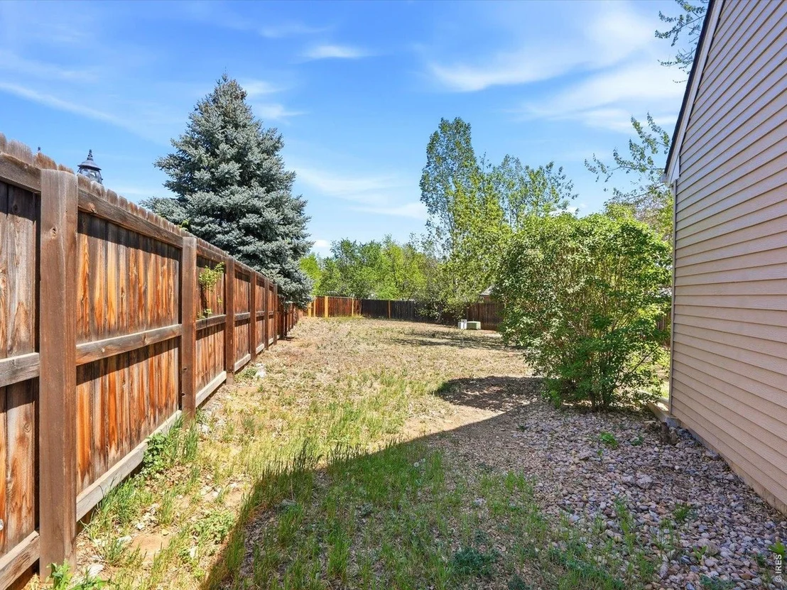 Photo of 775 Bedivere Cir