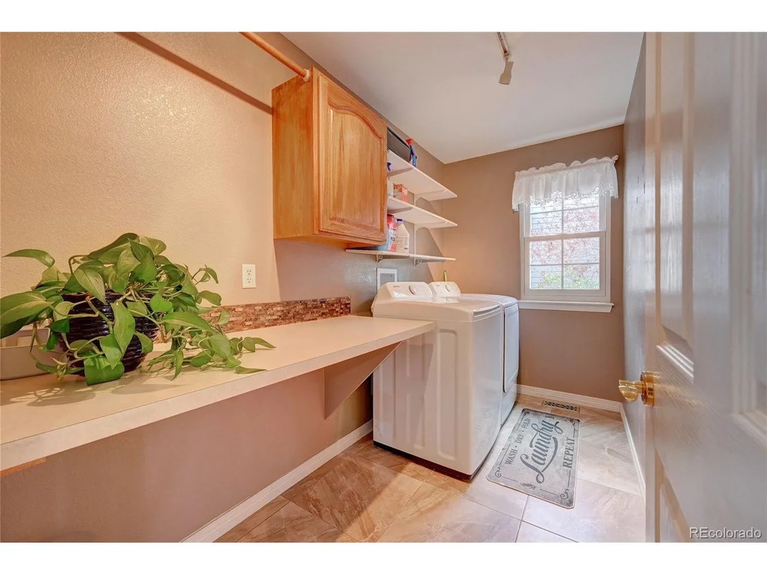 Photo of 10464 Longleaf Dr