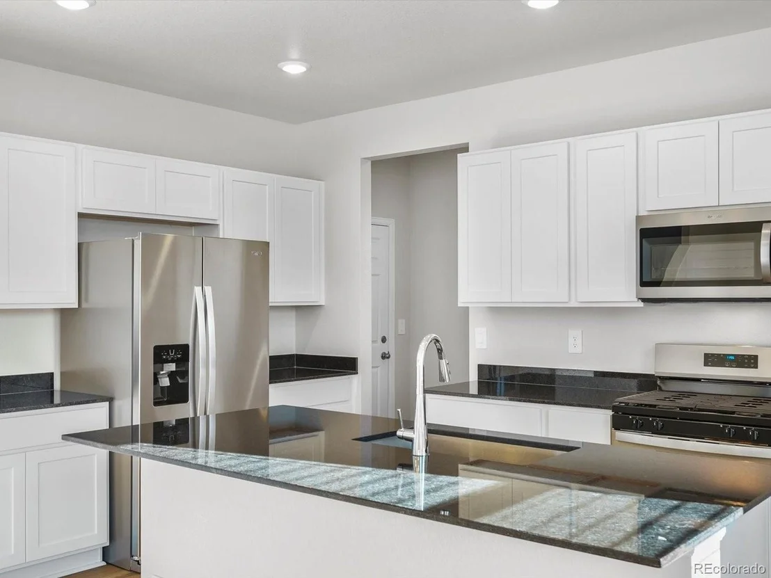 Photo of 4641 Sunsplash Way