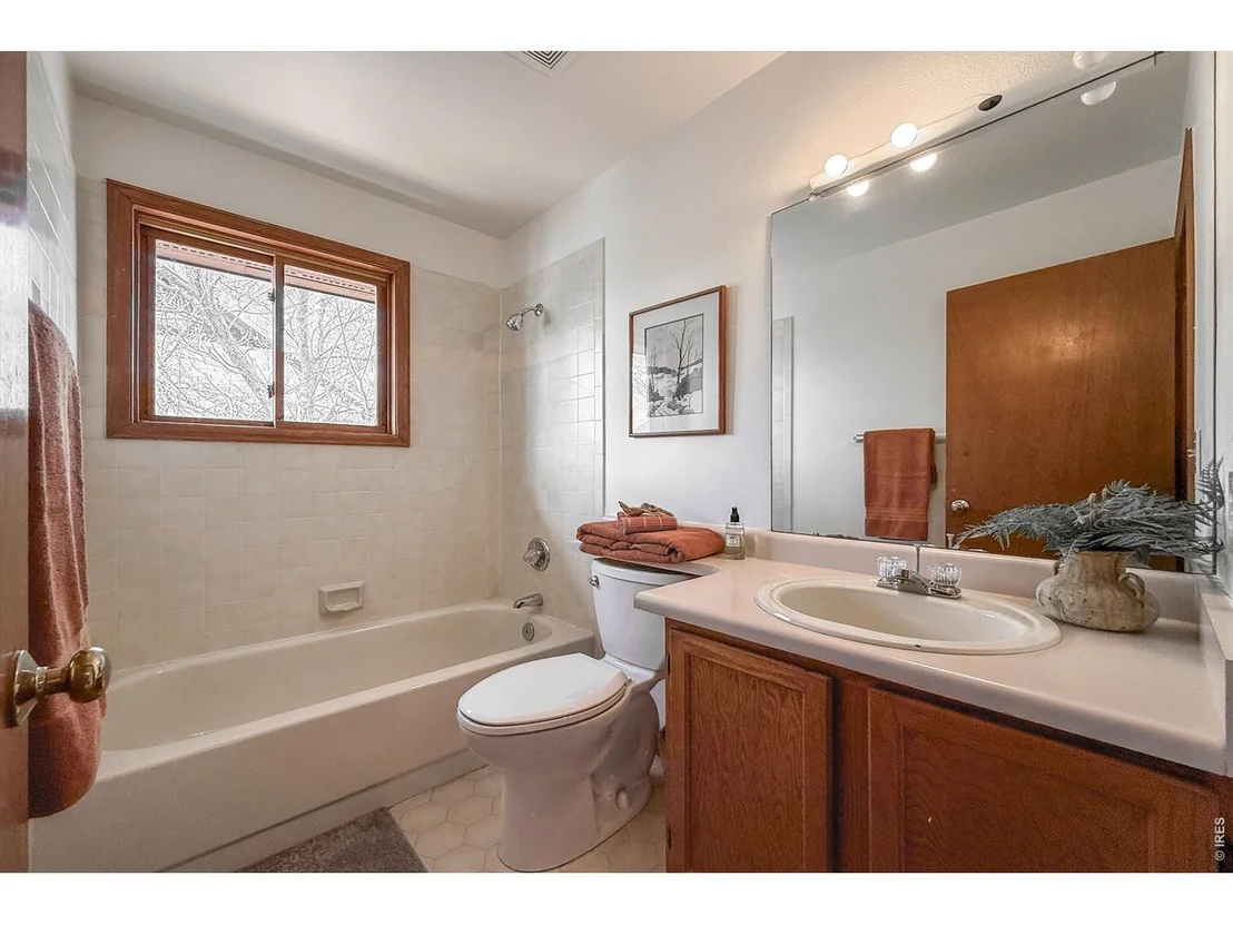 Photo of 202 Welch Dr