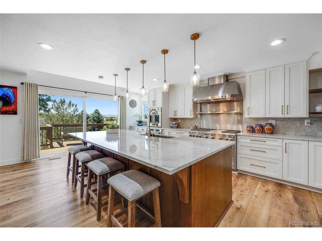 Photo of 2294 Briarhurst Dr