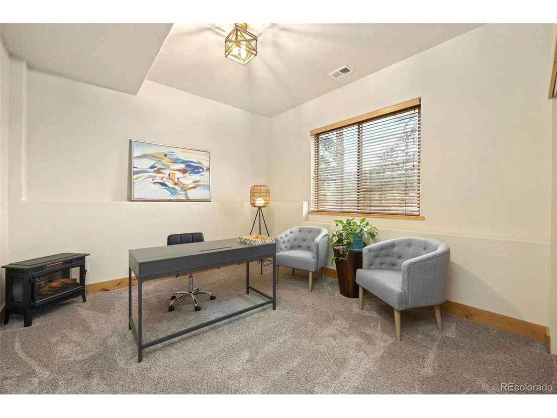 Photo of 5283 S Pine Rd