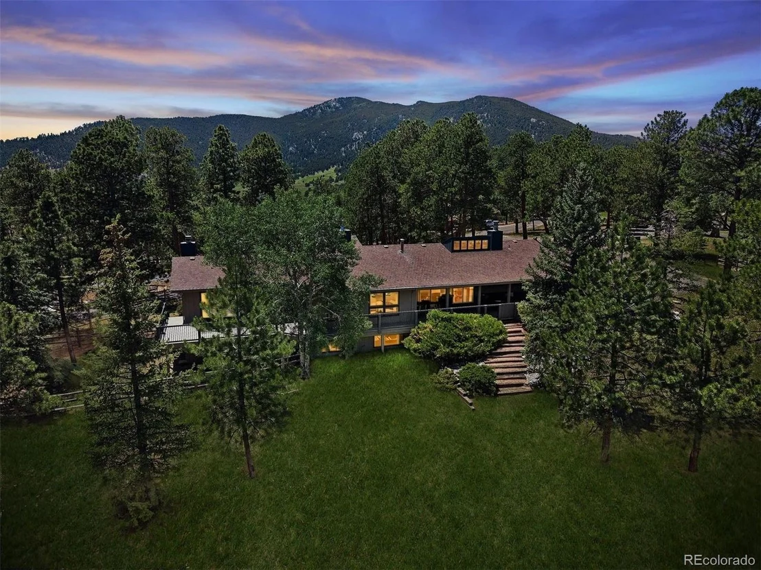 Photo of 31347 Tamarisk Ln