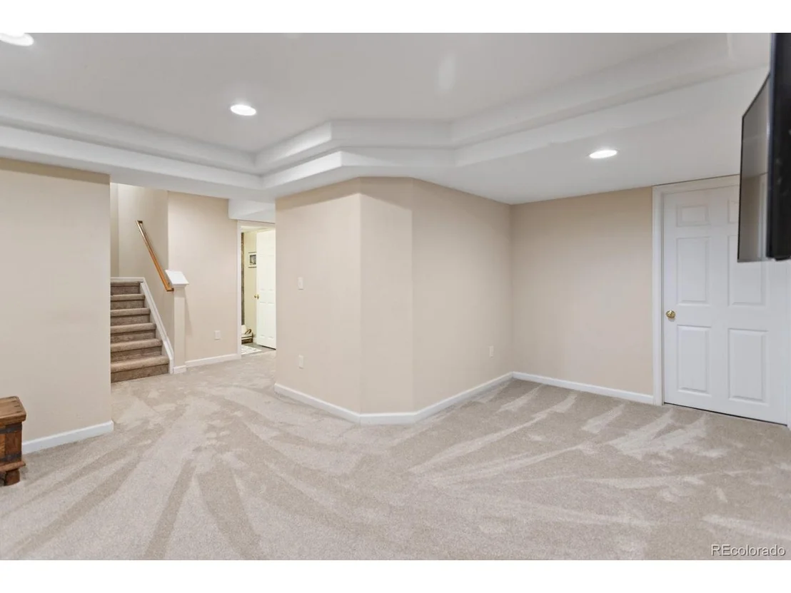 Photo of 8335 Deframe Ct