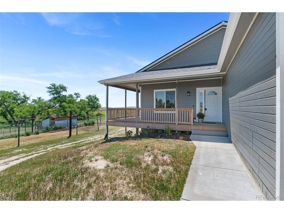 Photo of 27083 Pine Vista Cir