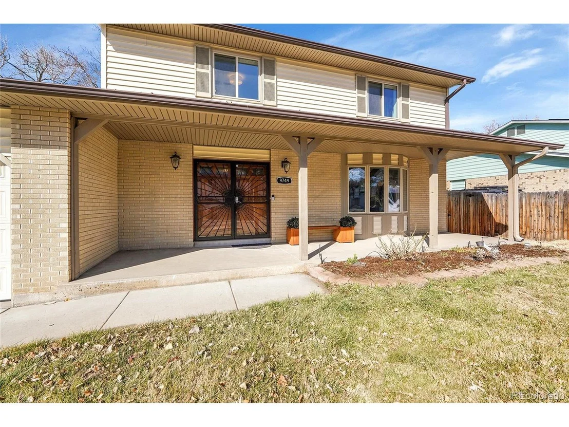 Photo of 9749 Meade Cir