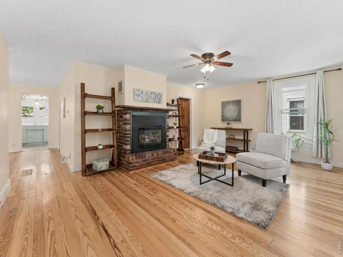 Photo of 638 Welch Ave