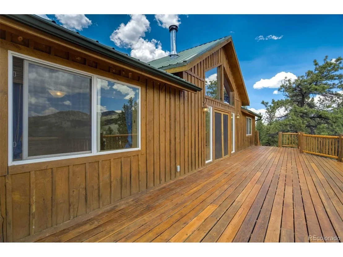 Photo of 70 Elk Cir