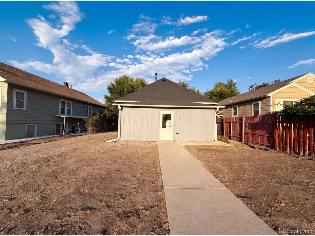 Photo of 1618 7th Ave