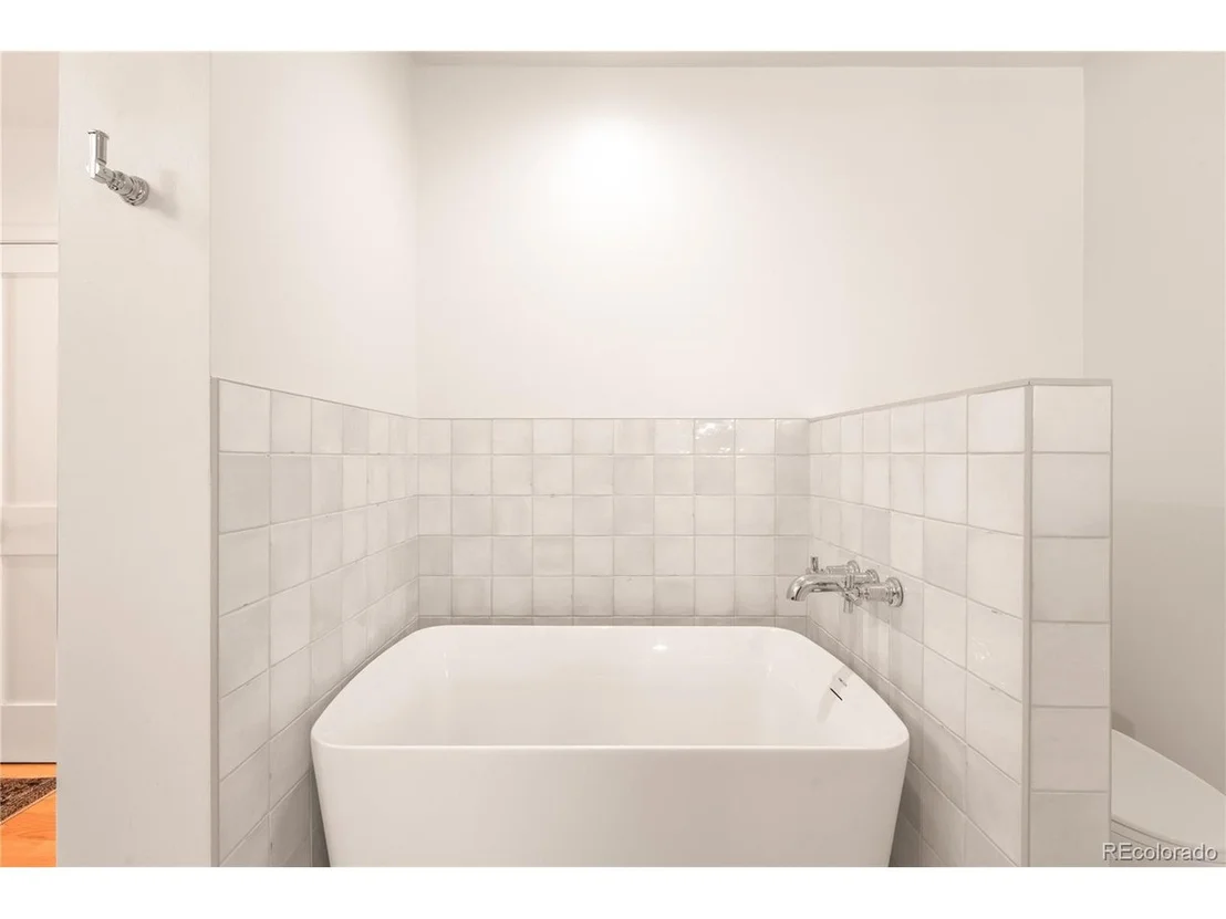 Photo of 415 Forest St