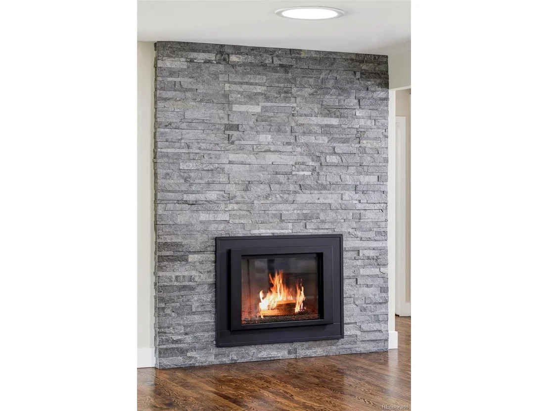 Photo of 13645 Crabapple Rd