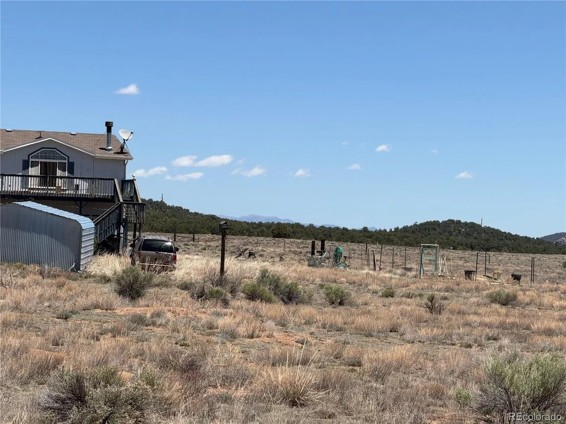 Photo of 1048 Blazing Saddle Trl
