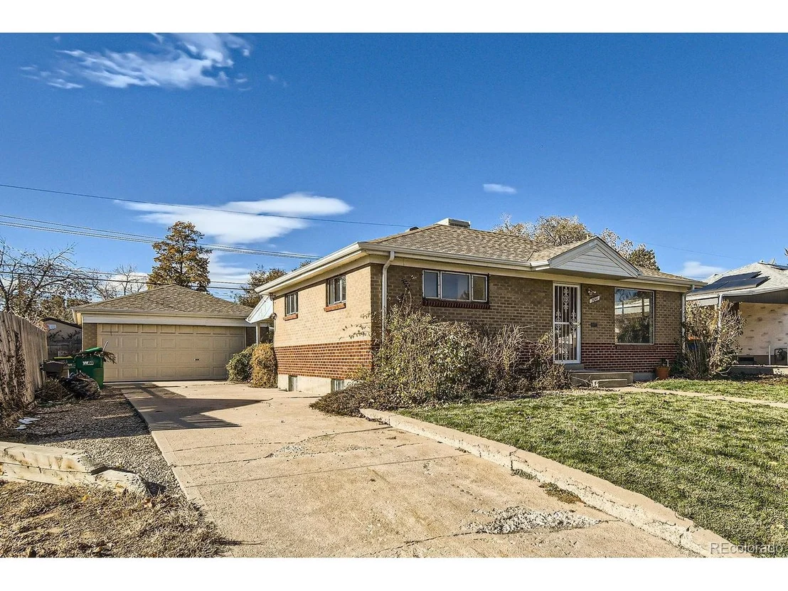 Photo of 7041 Ruth Way