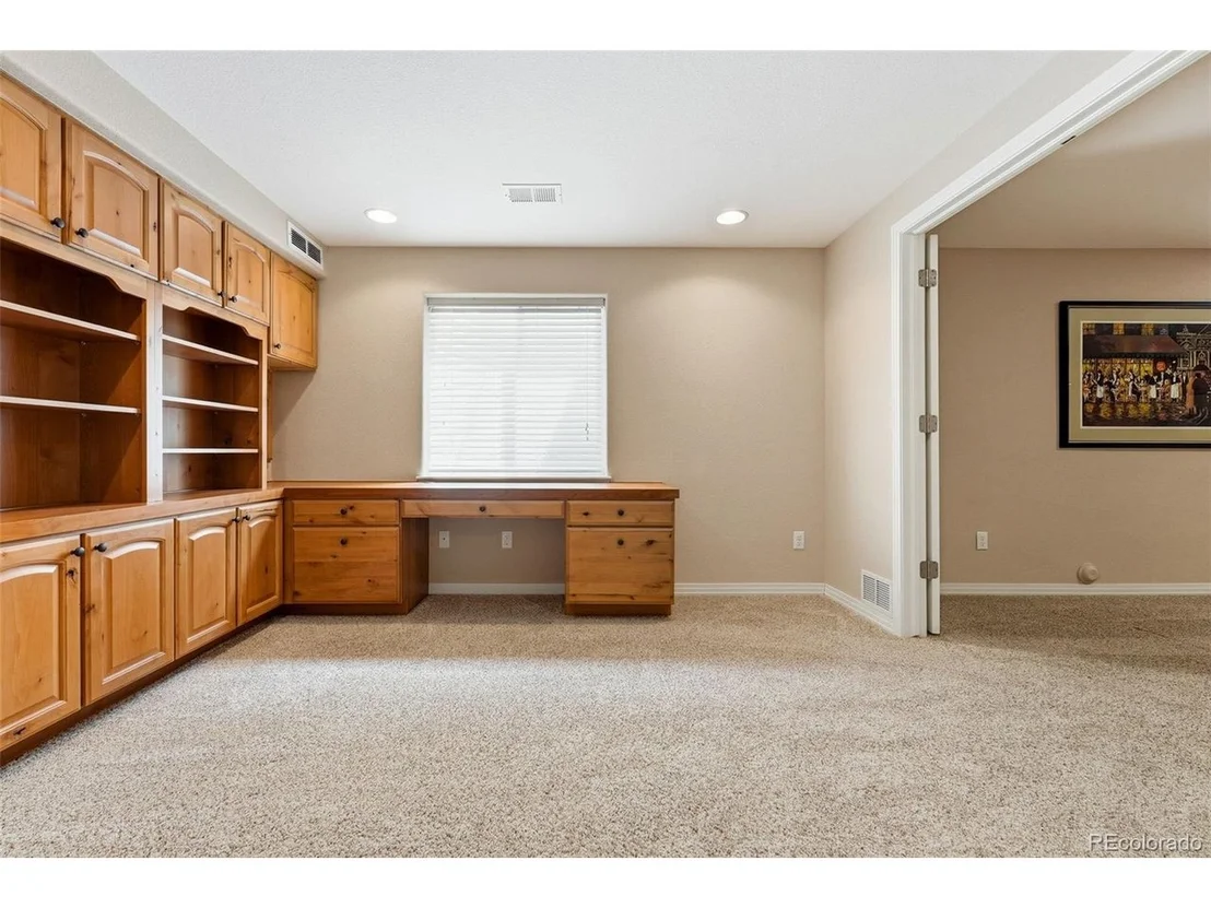 Photo of 1004 Boxelder Cir