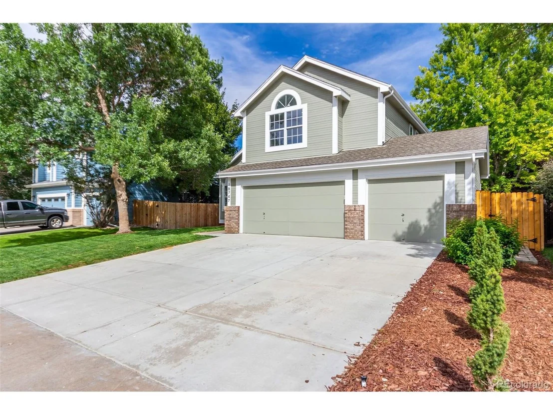 Photo of 18747 E Whitaker Cir