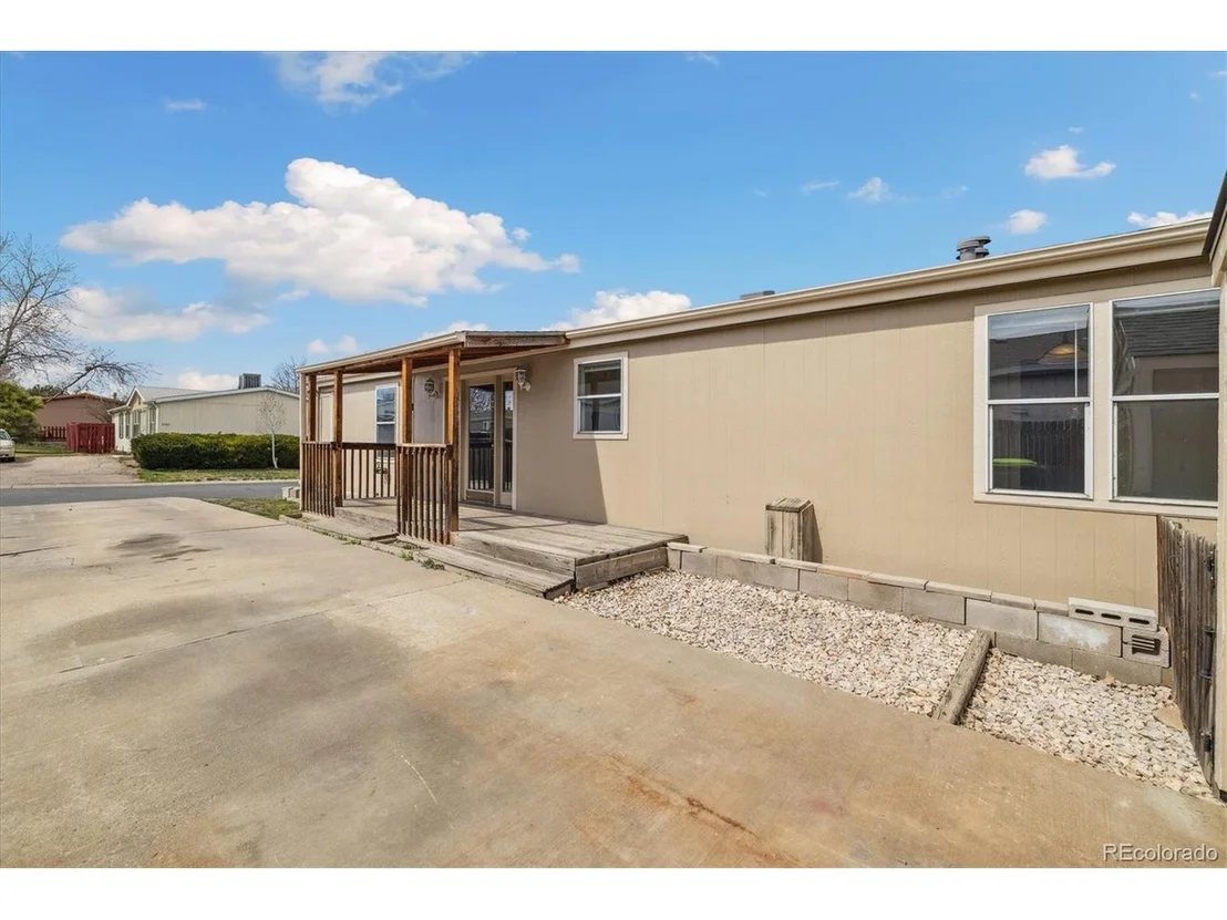 Photo of 8482 Jackson Way