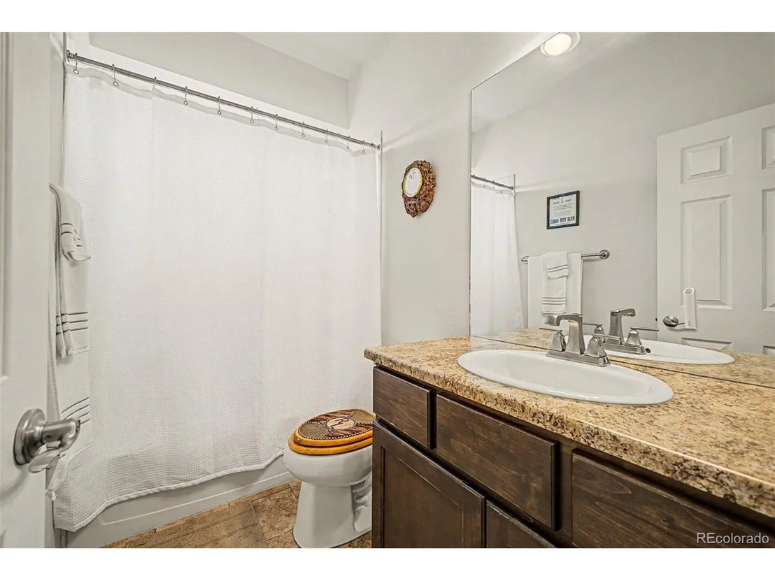 Photo of 540 Remington Dr