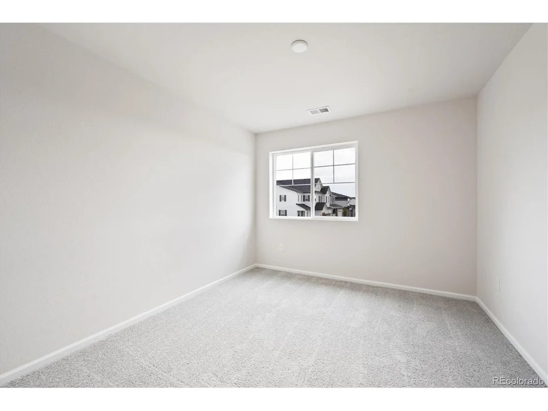 Photo of 1150 Joseph Pl