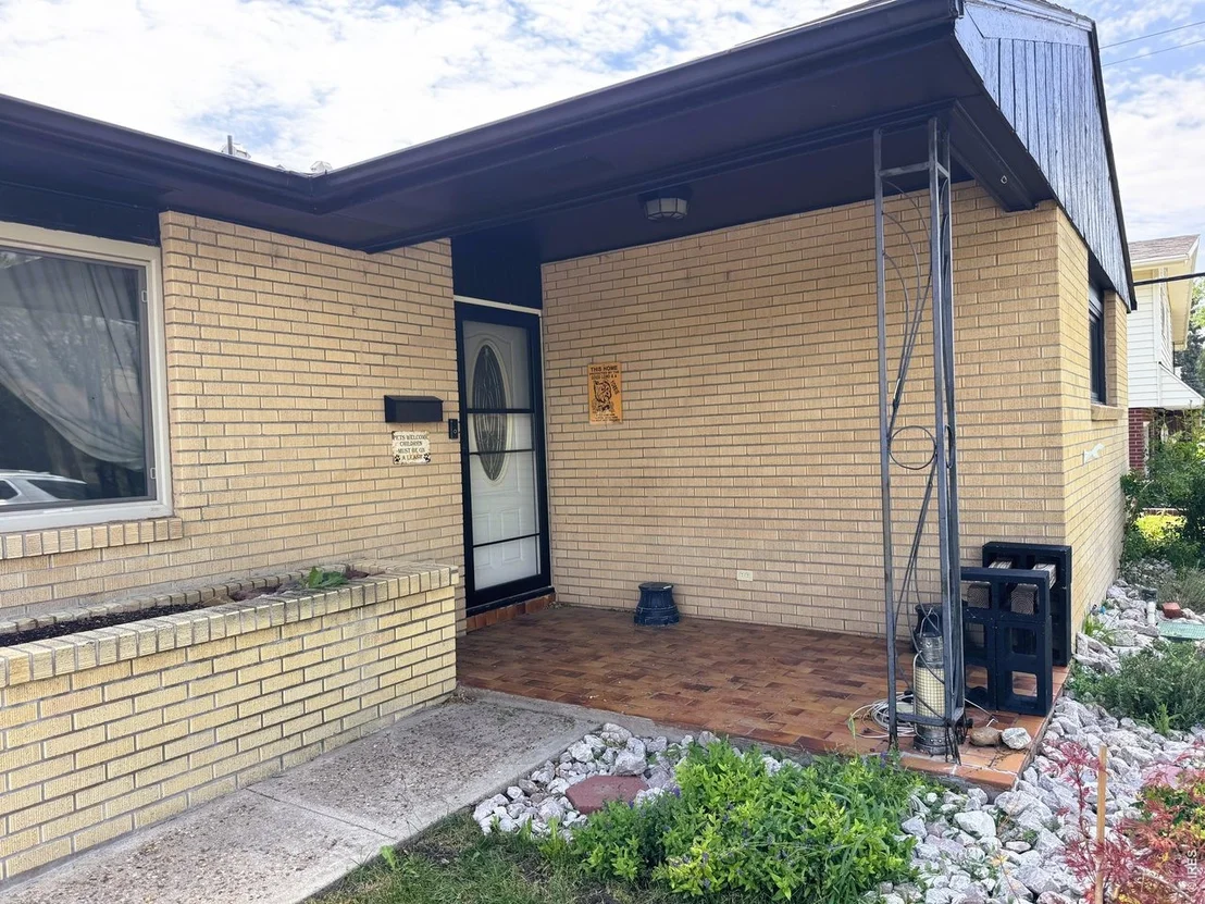 Photo of 1324 Buchanan St