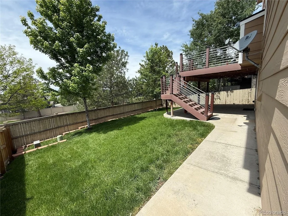 Photo of 23760 Broadmoor Dr