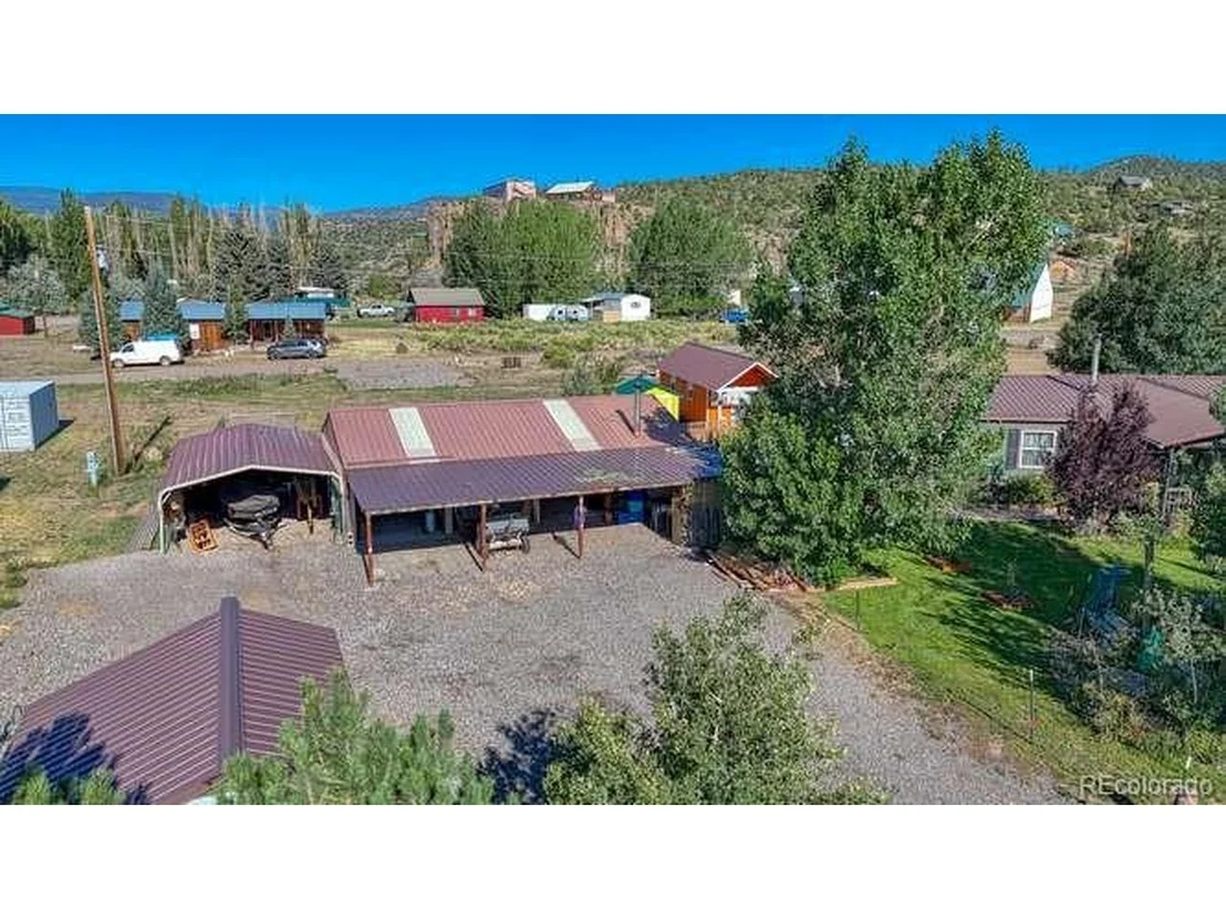 Photo of 115 Arapahoe Rd