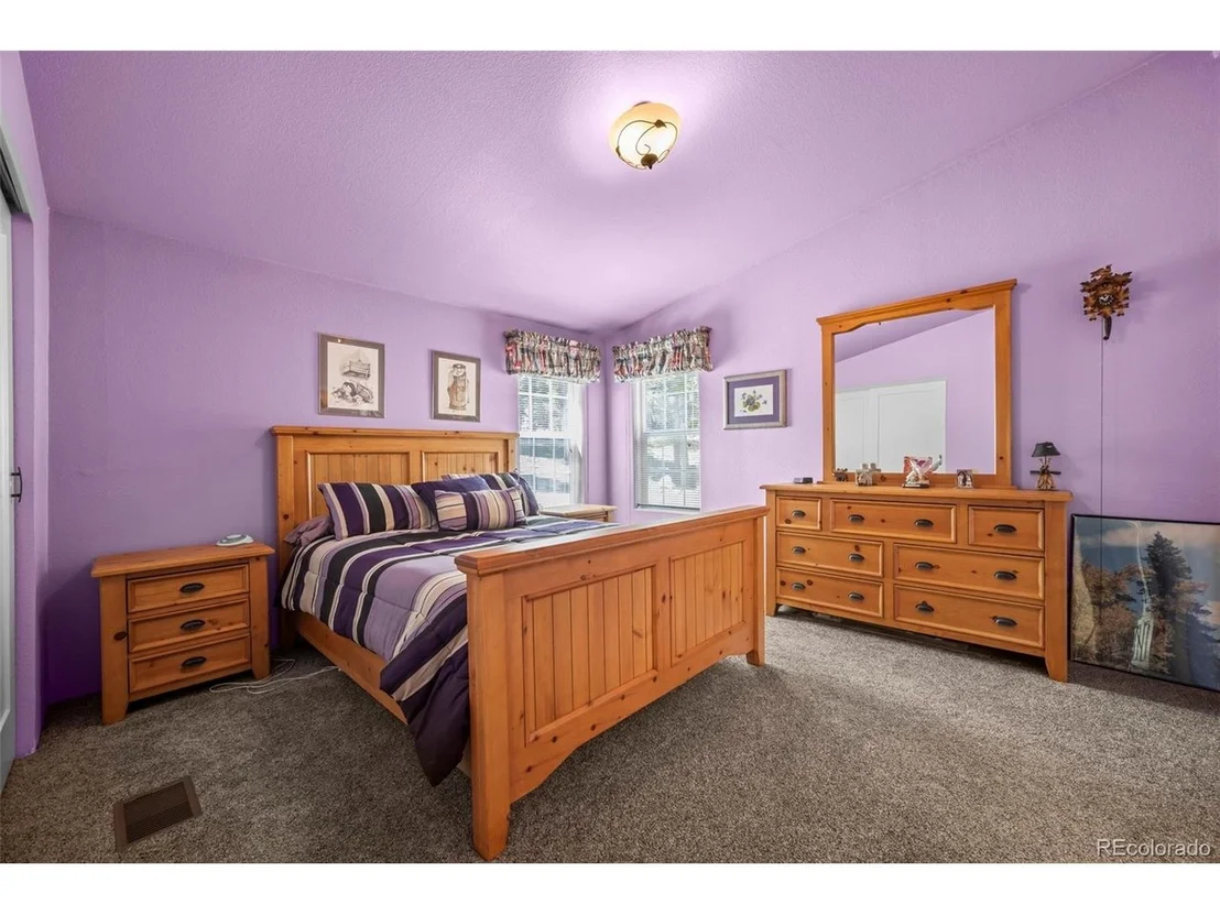 Photo of 37 Mountain View Dr