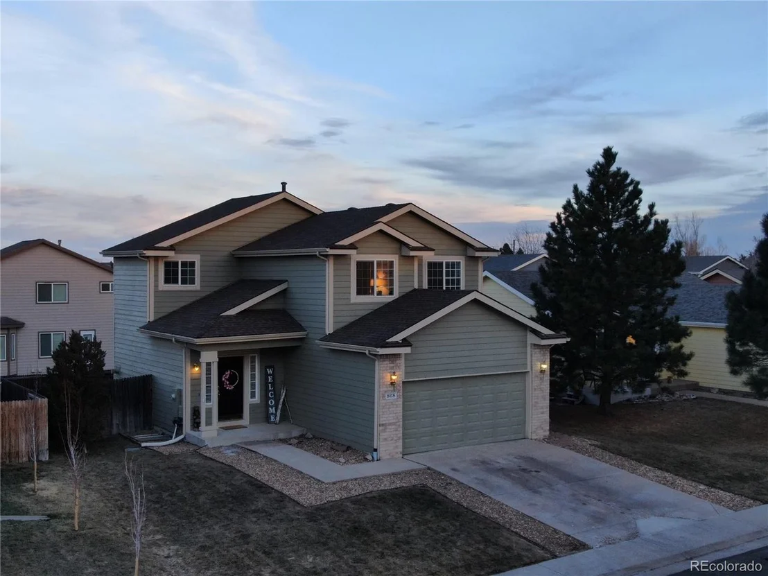 Photo of 808 Pitkin Way