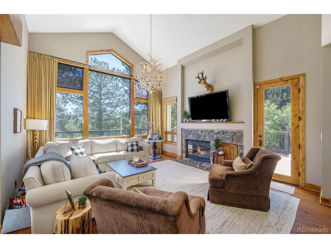 Photo of 2977 Keystone Dr