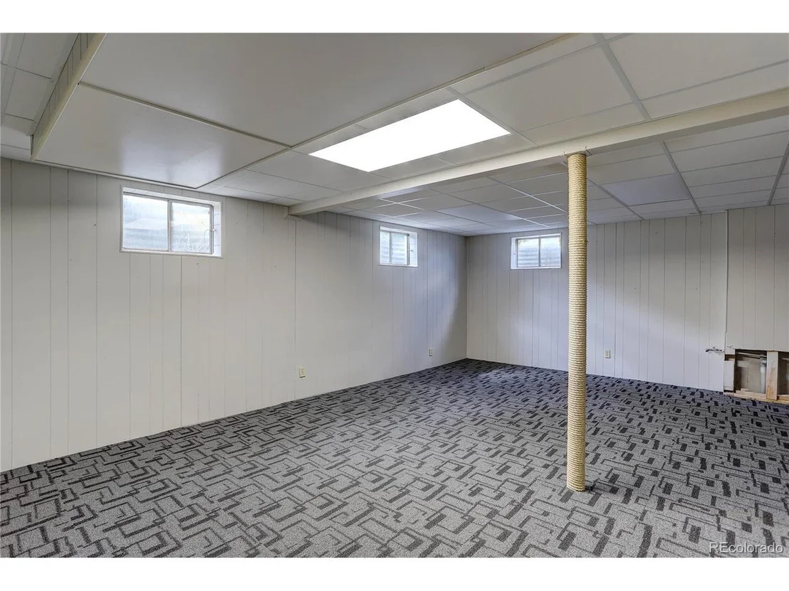 Photo of 9033 W 75th Cir